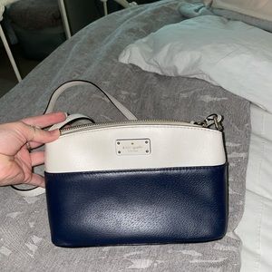 navy blue 2 tone kate spade crossbody purse